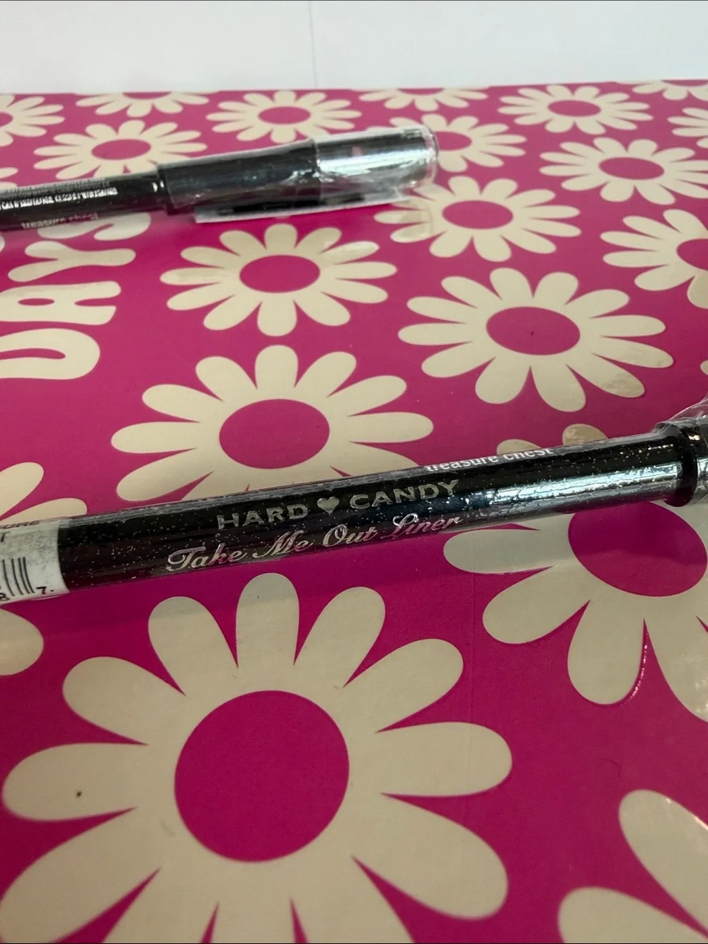 Hard Candy smooth black